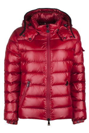 Короткая куртка яркого красного цвета с отстегивающимся капюшоном class=