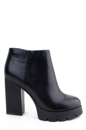 Стильные черные ботильоны на толстом каблуке Basconi натуральная кожа class=