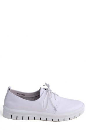 Белые туфли на низком ходу от Pucciani class=